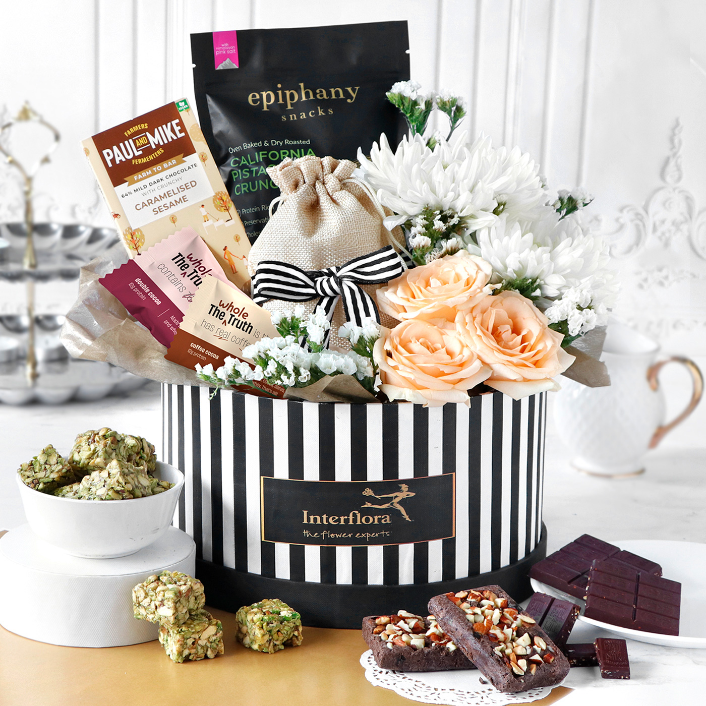 Luxury Delicious Flower Hamper