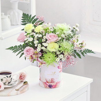 DIY Floral Arrangement in Box